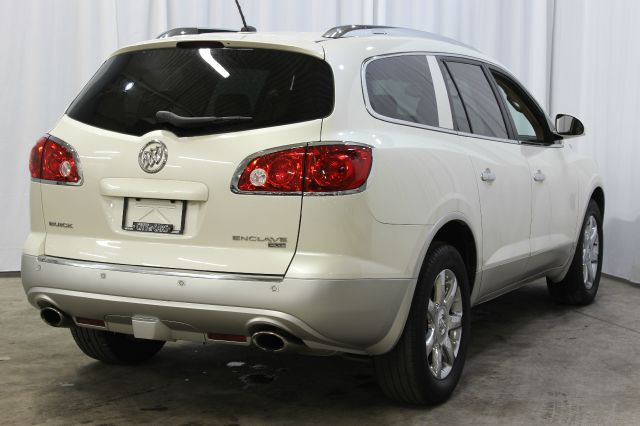 Buick Enclave 2010 photo 33