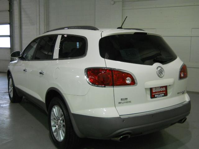 Buick Enclave 2010 photo 4