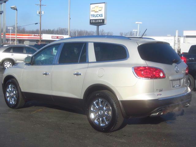 Buick Enclave 2011 photo 4