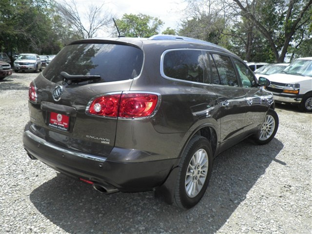 Buick Enclave 2011 photo 3