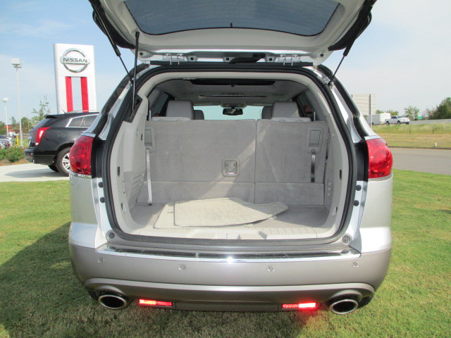 Buick Enclave 2011 photo 4