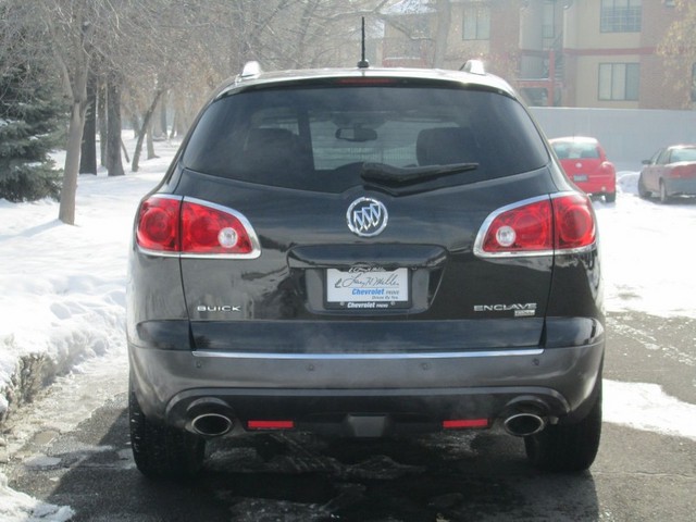 Buick Enclave 2011 photo 3