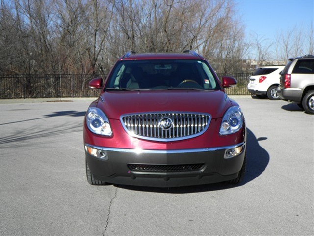 Buick Enclave 2011 photo 2