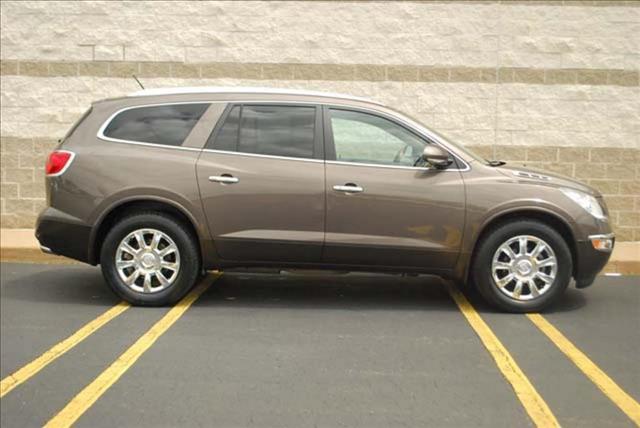 Buick Enclave 2011 photo 1