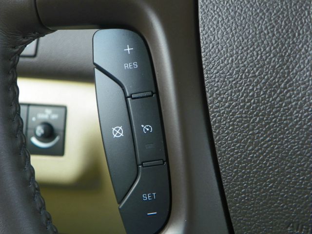 Buick Enclave 2011 photo 30