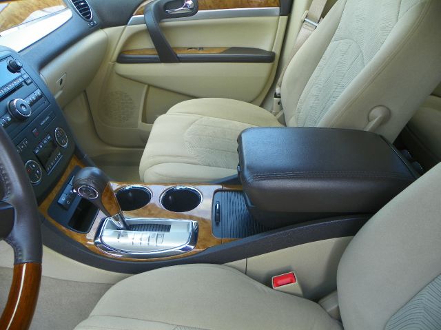 Buick Enclave 2011 photo 7