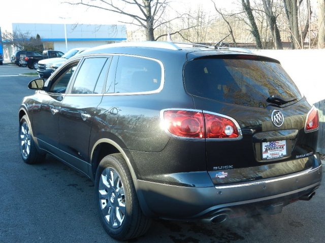 Buick Enclave 2011 photo 4