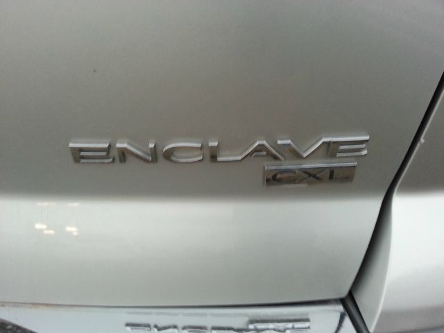 Buick Enclave 2011 photo 3