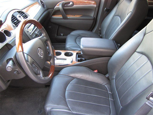 Buick Enclave 2011 photo 5