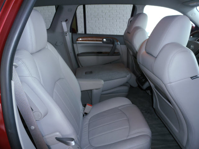 Buick Enclave 2011 photo 4