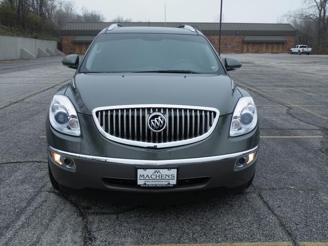 Buick Enclave 2011 photo 2