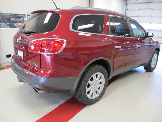 Buick Enclave 2011 photo 2