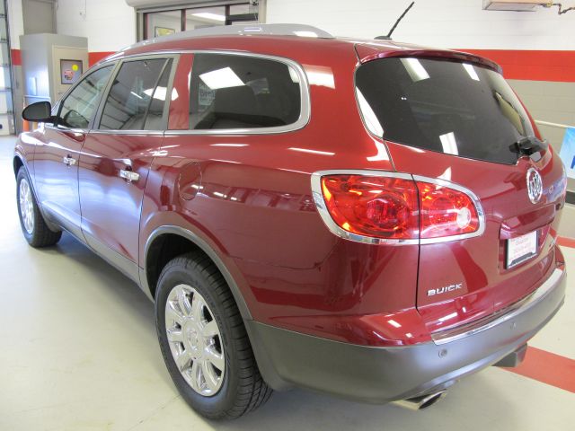 Buick Enclave 2011 photo 3