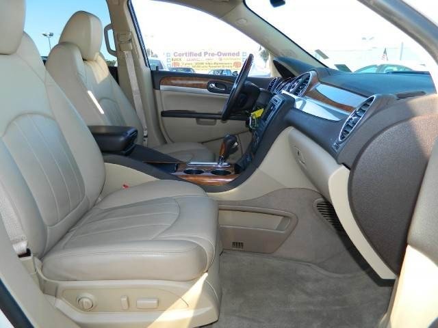 Buick Enclave 2011 photo 4