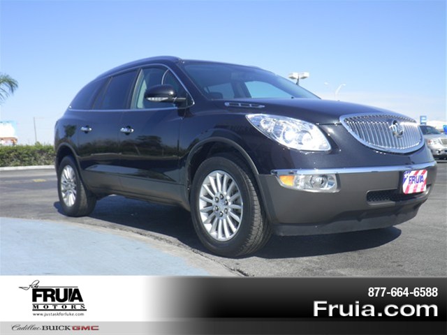 Buick Enclave 2011 photo 2