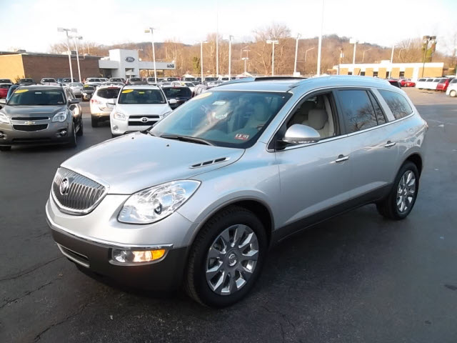 Buick Enclave SLT 3RD ROW 4X4 Unspecified