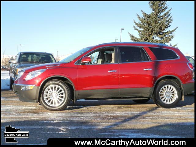 Buick Enclave 2011 photo 1