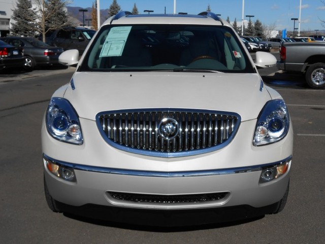 Buick Enclave 2011 photo 1