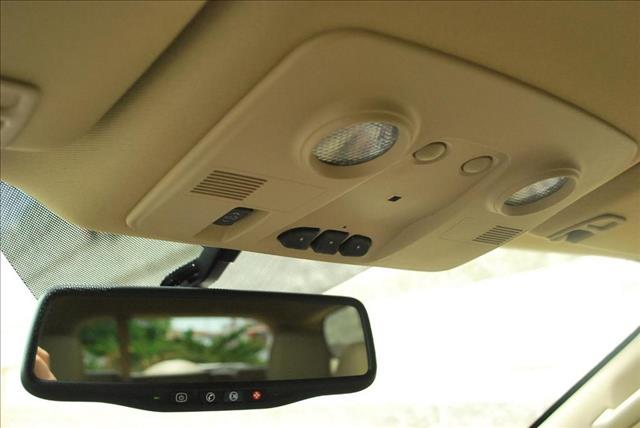 Buick Enclave 2011 photo 23