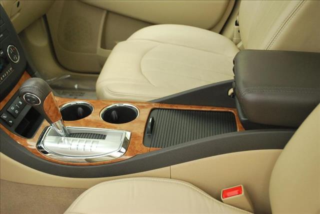 Buick Enclave 2011 photo 24