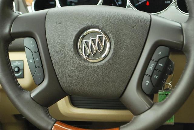 Buick Enclave 2011 photo 26