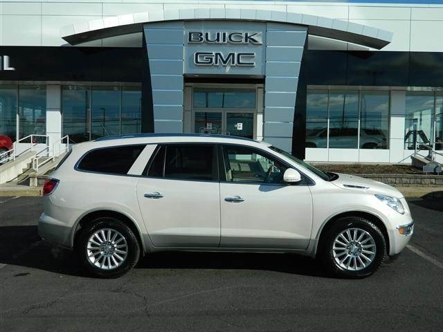 Buick Enclave 2011 photo 1