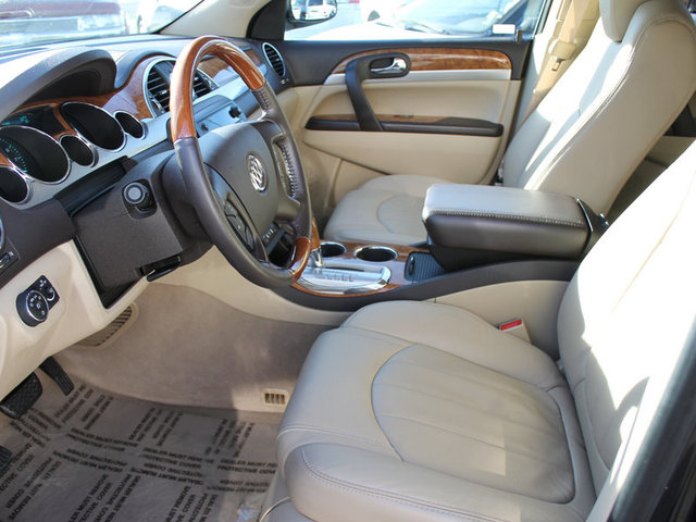 Buick Enclave 2011 photo 3