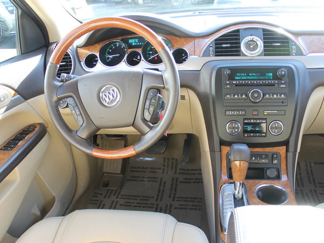 Buick Enclave 2011 photo 5