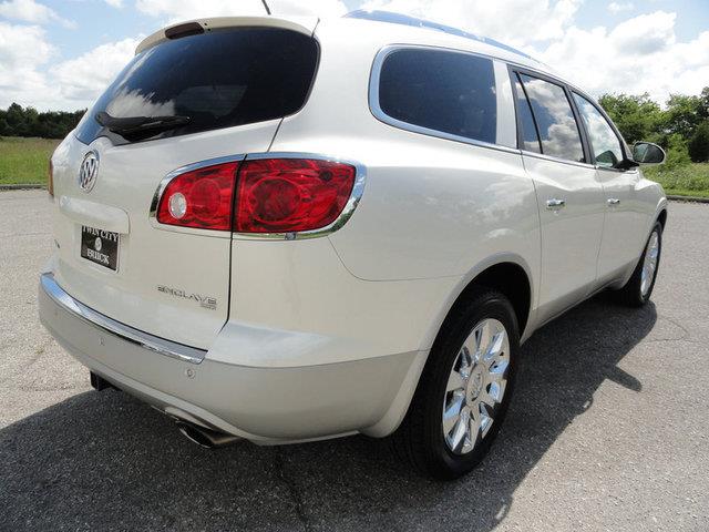 Buick Enclave STD CAB SUV