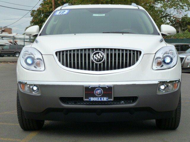 Buick Enclave 2012 photo 1