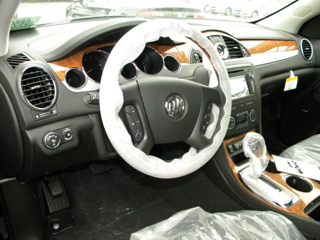 Buick Enclave 2012 photo 5