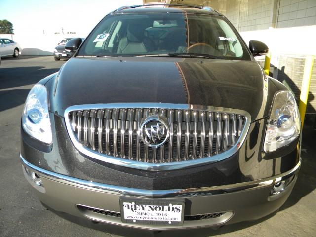 Buick Enclave 2012 photo 1