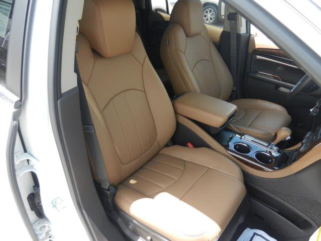 Buick Enclave 2013 photo 2