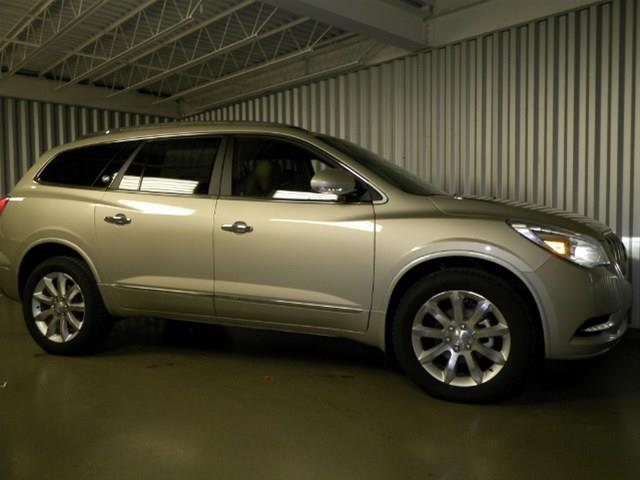 Buick Enclave 2013 photo 1