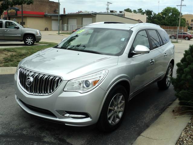 Buick Enclave 2013 photo 1