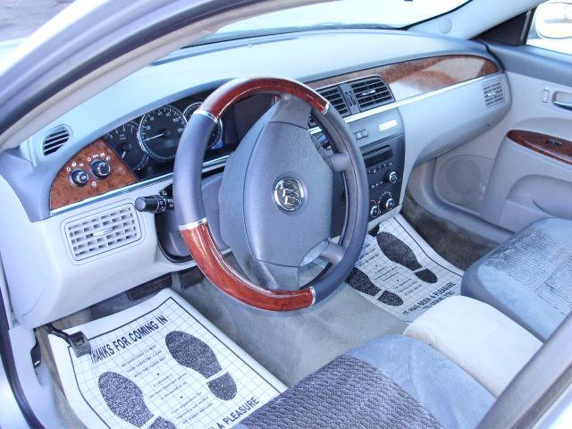 Buick LaCrosse 2005 photo 3