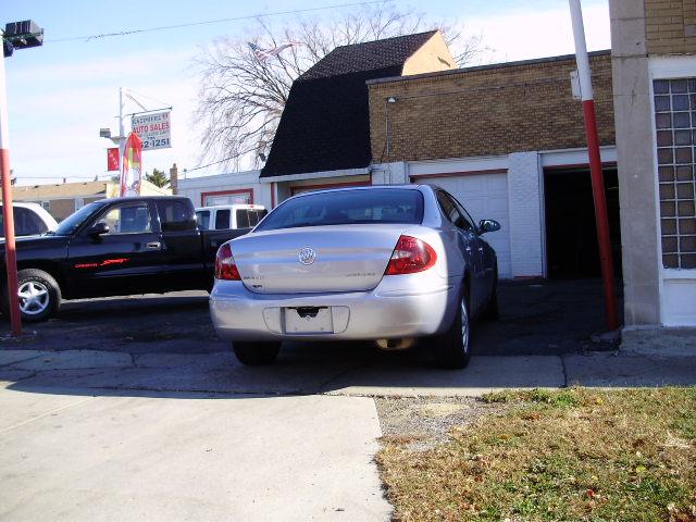 Buick LaCrosse 2005 photo 0