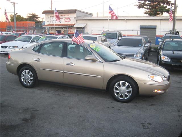 Buick LaCrosse 2005 photo 3