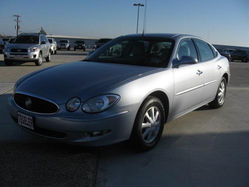 Buick LaCrosse 2005 photo 2