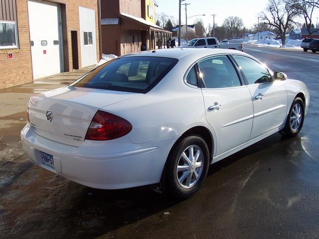 Buick LaCrosse 2005 photo 4