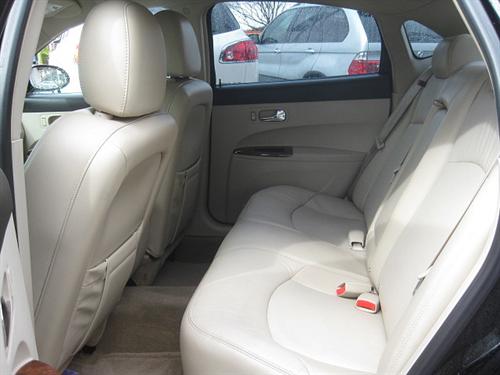 Buick LaCrosse 2005 photo 3