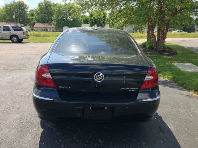 Buick LaCrosse 2005 photo 1