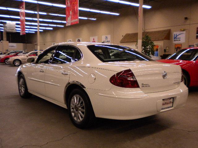 Buick LaCrosse 2005 photo 3