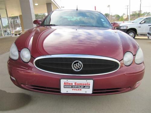 Buick LaCrosse 2005 photo 2