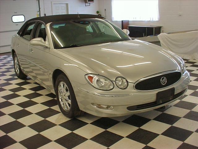 Buick LaCrosse 2005 photo 0