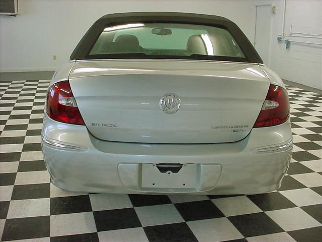 Buick LaCrosse 2005 photo 4