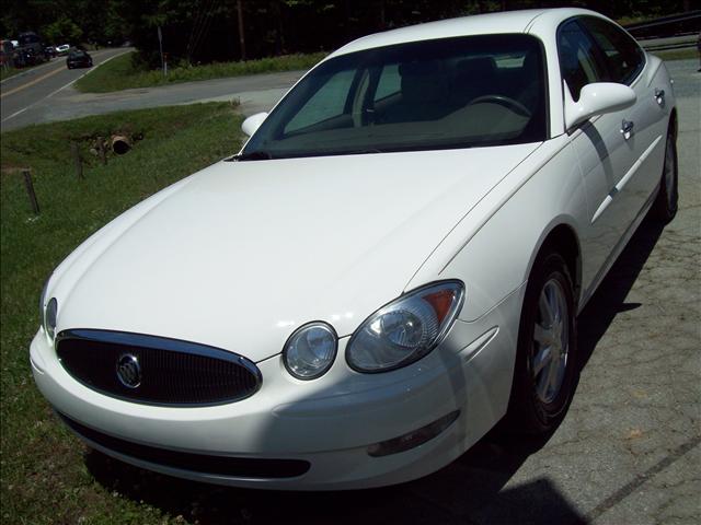 Buick LaCrosse 2005 photo 3