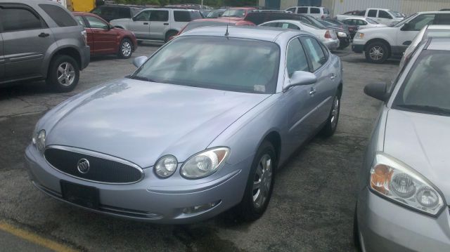 Buick LaCrosse 2005 photo 1