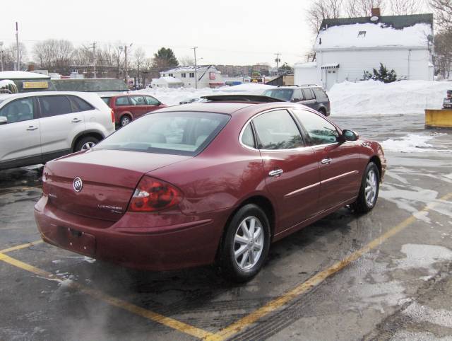 Buick LaCrosse 2005 photo 3