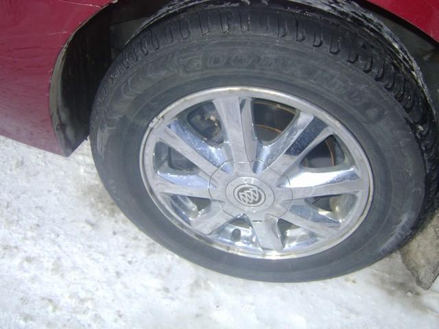 Buick LaCrosse 2005 photo 1